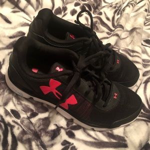 Under Armour Shoes💖